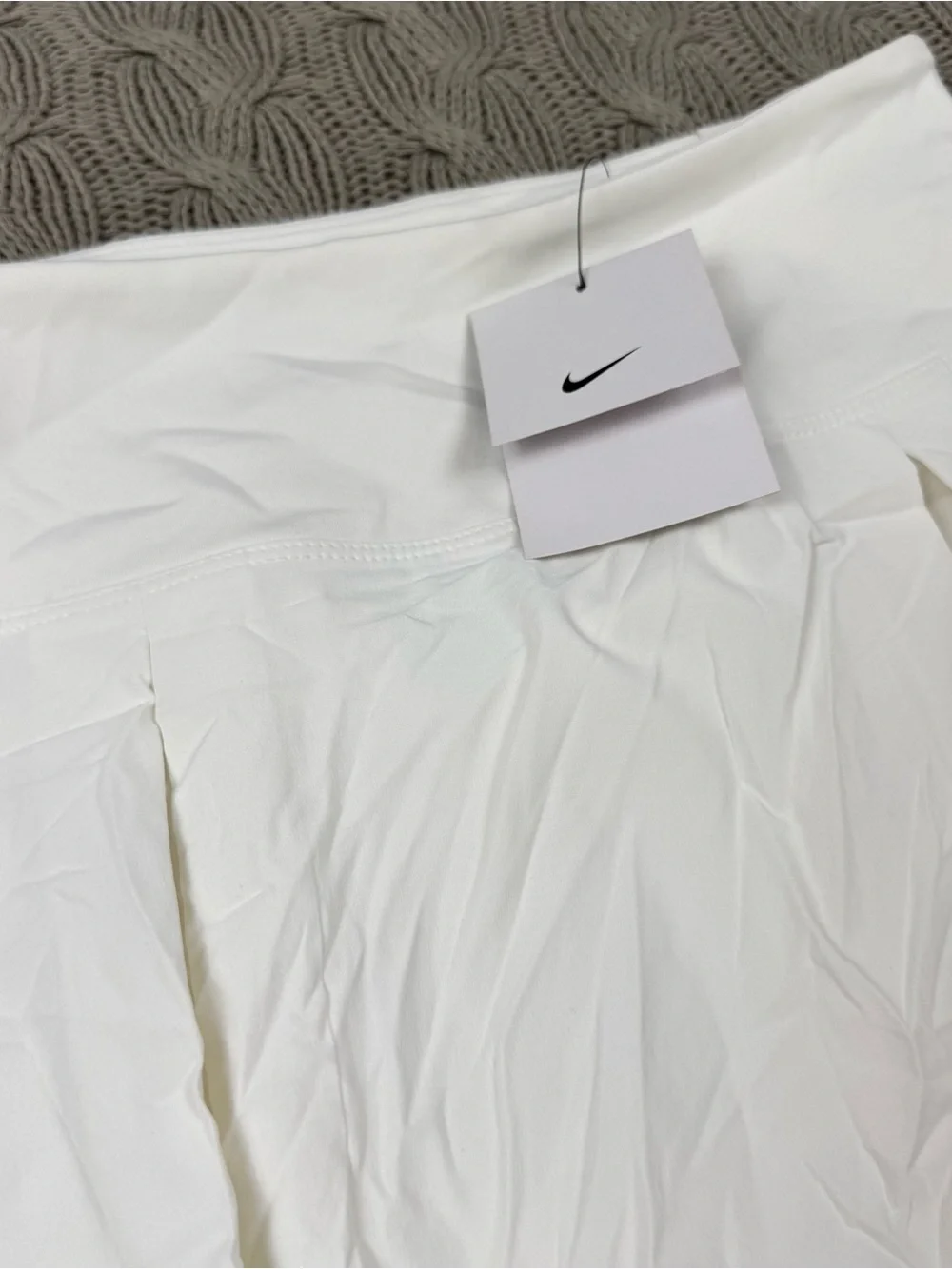 Nike White Pleated Golf/Tennis Skort with Black Swoosh XS - Picture 2 of 13